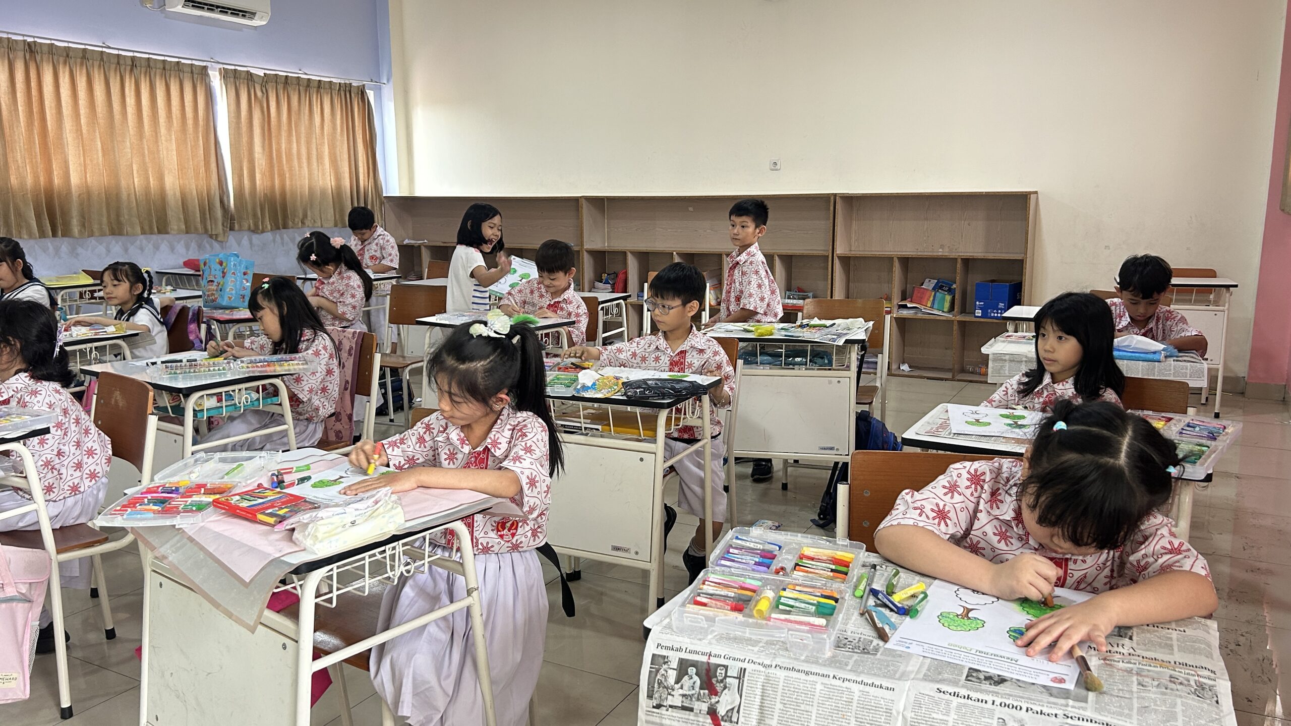 Primary School ekskul coloring